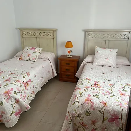 Lägenhet La Casa De Almendros Guadiana del Caudillo